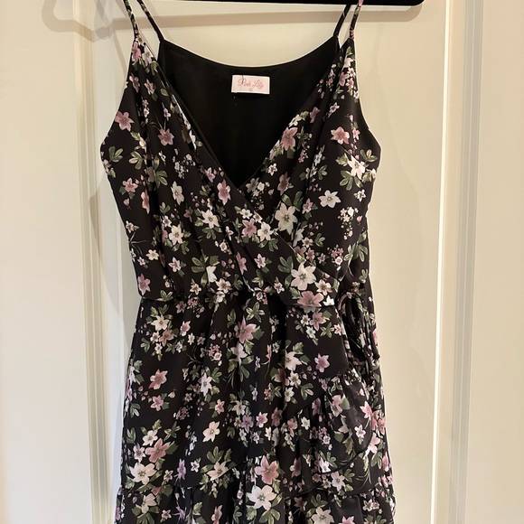 NWOT Pink Lily, Small, Wrap Floral Black Romper - Picture 3 of 5